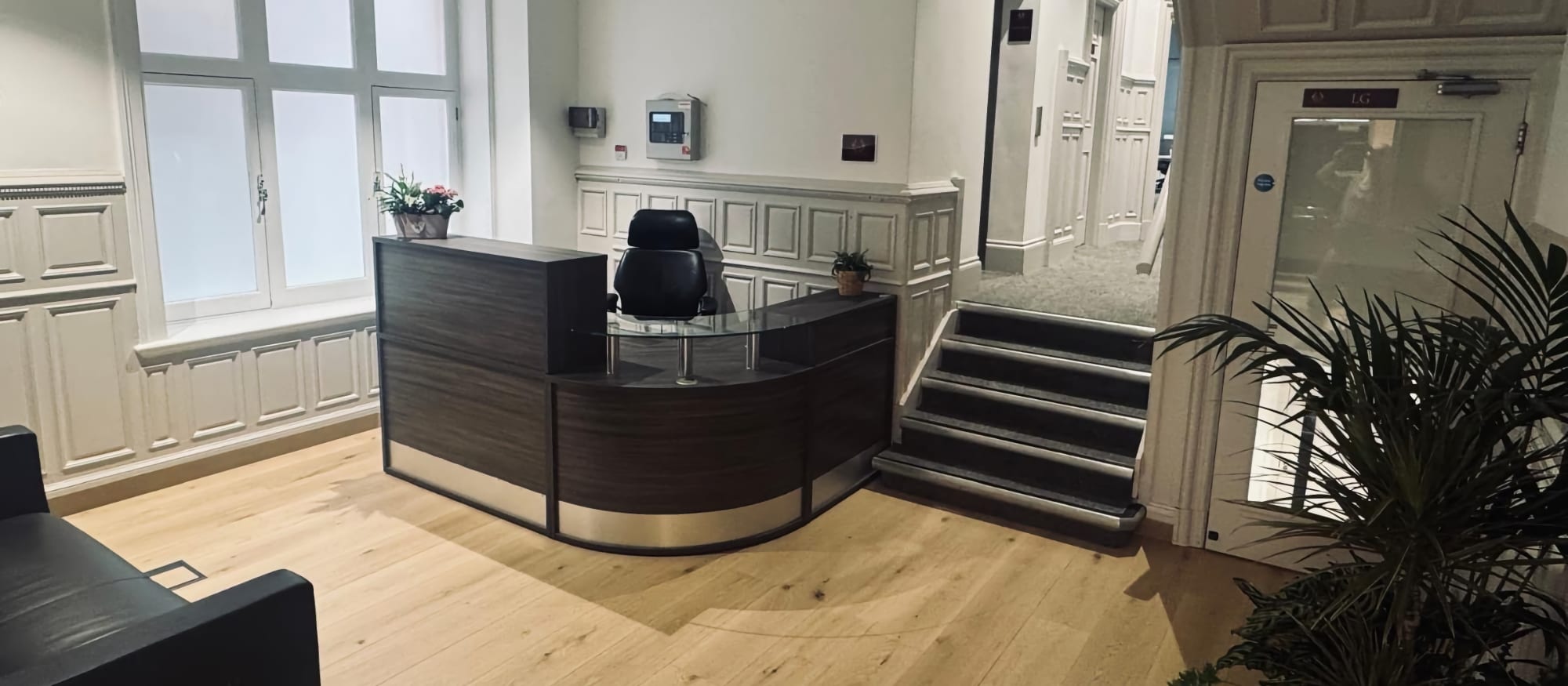 Reception - Concierge